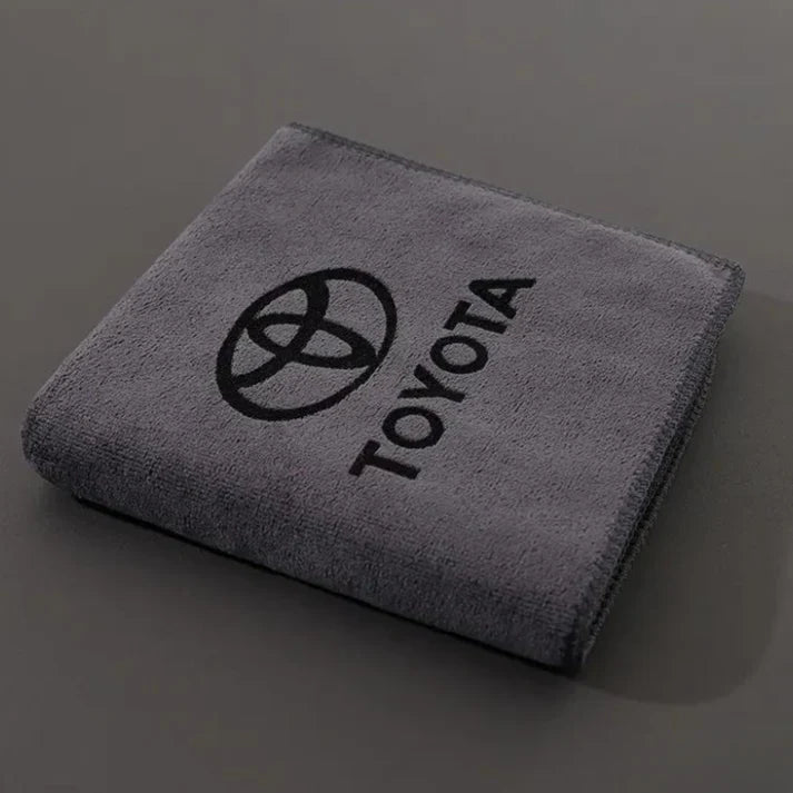 Chiffons en microfibre personnalisés - Élimination rapide des taches dans la voiture