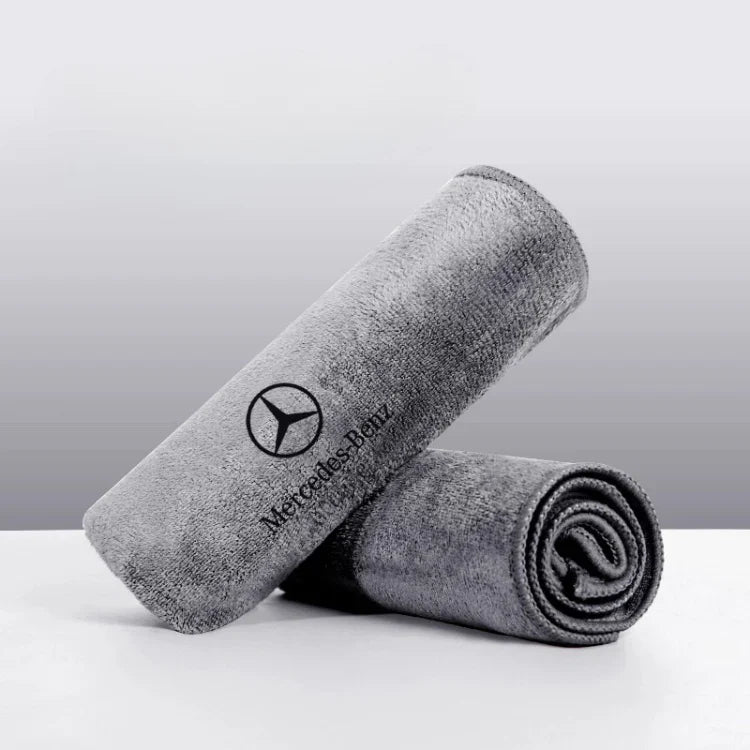 Chiffons en microfibre personnalisés - Élimination rapide des taches dans la voiture