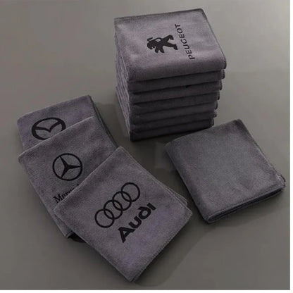 Chiffons en microfibre personnalisés - Élimination rapide des taches dans la voiture